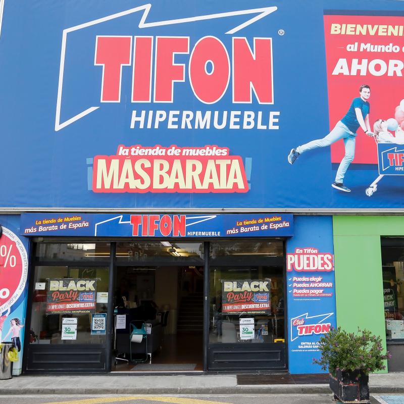 Tifón Hipermueble Bezana